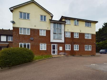 Odette Gardens, Tadley, RG26