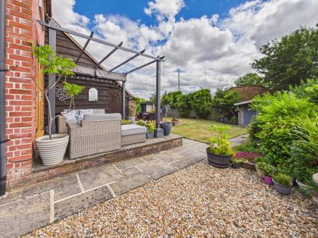 4 bedroom Semi-detached house for sale in Little London Road, Silchester, RG7