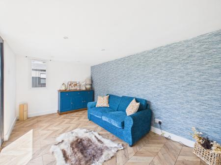 4 bedroom Semi-detached house for sale in Little London Road, Silchester, RG7
