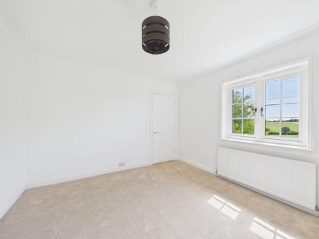 3 bedroom Semi-detached house for sale in 8 Oakley Road, Tadley, RG26