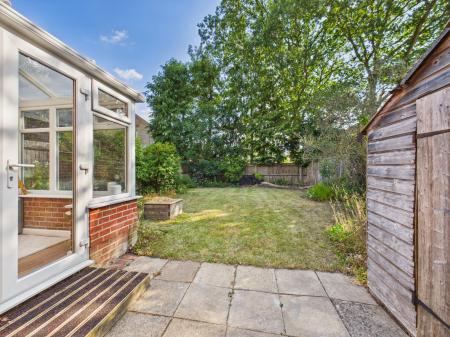 2 bedroom Semi-detached house for sale in Stanley Close, Baughurst, RG26