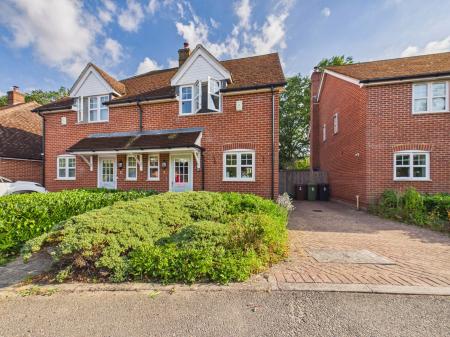 Stanley Close, Baughurst, RG26