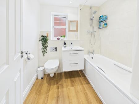 2 bedroom Semi-detached house for sale in Stanley Close, Baughurst, RG26