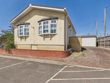 Elm Grove Park, Thatcham, RG18