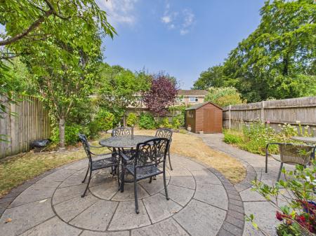 4 bedroom Semi-detached house for sale in Wellington Crescent, Baughurst, RG26
