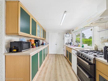 2 bedroom Park home for sale in Laburnum Rise, Crookham Common, RG19