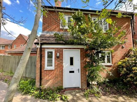 Kestrels Mead, Tadley, RG26