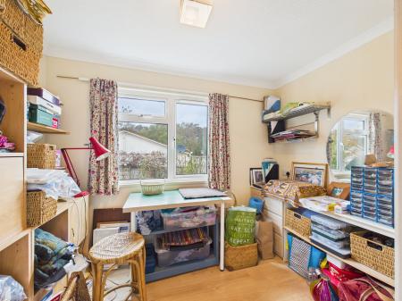 2 bedroom Park home for sale in Ravenswing Park, Tadley, RG7