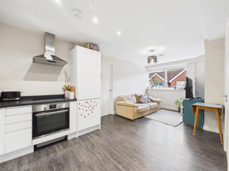 1 bedroom Flat for sale in Wellington House, Riseley, RG7