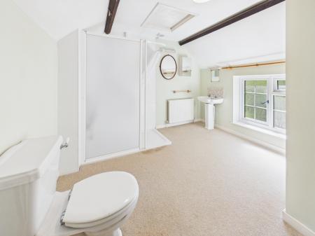 3 bedroom Detached house for sale in Winston Avenue, Tadley, RG26