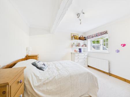 4 bedroom Semi-detached house for sale in Church Cottages, Silchester Road, Little London, RG26