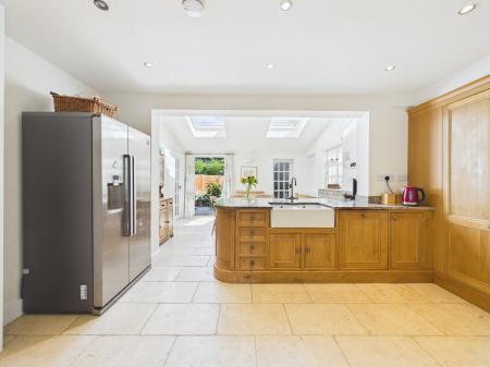 4 bedroom Semi-detached house for sale in Church Cottages, Silchester Road, Little London, RG26