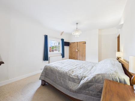 4 bedroom Semi-detached house for sale in Church Cottages, Silchester Road, Little London, RG26