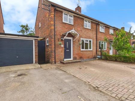 Franklin Avenue, Tadley, RG26