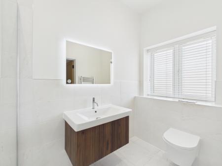 4 bedroom Detached house to let in Aldermaston Road, Pamber Green, Tadley, RG26