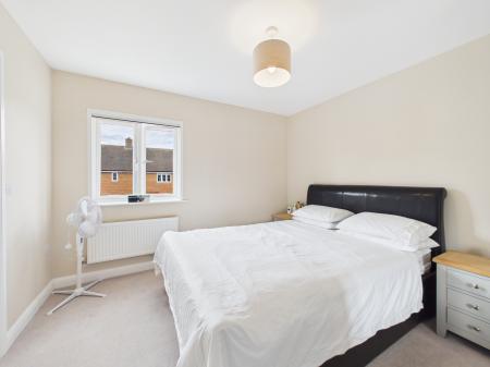 3 bedroom Semi-detached house for sale in Meadowland Close, Bramley, RG26
