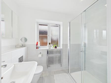 3 bedroom Semi-detached house for sale in Meadowland Close, Bramley, RG26