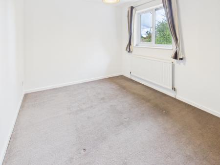 2 bedroom Terraced House to let in Titchfield Close, Tadley, RG26