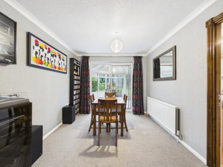 3 bedroom Detached house for sale in Ropley Close, Tadley, RG26