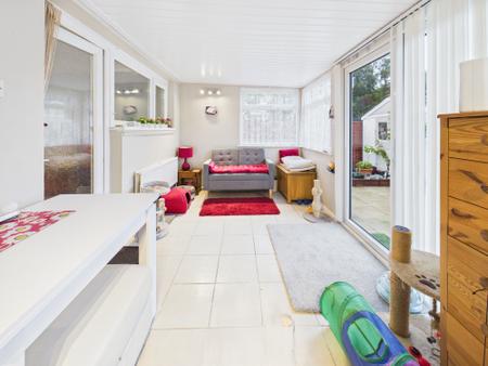 2 bedroom Bungalow for sale in Elmhurst, Tadley, RG26