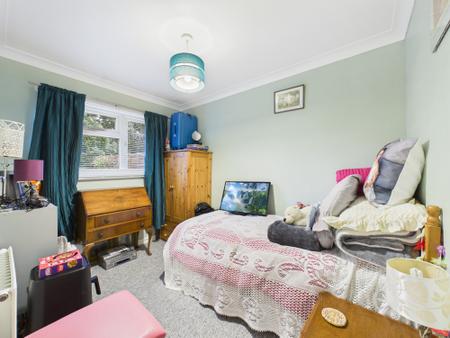 2 bedroom Bungalow for sale in Elmhurst, Tadley, RG26