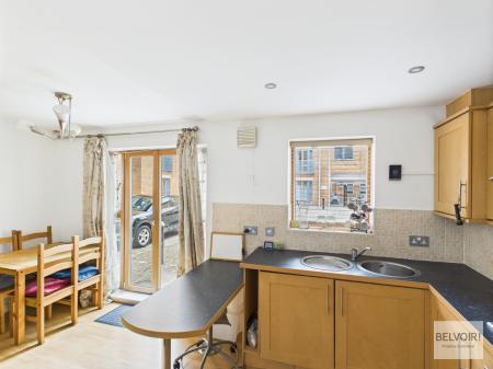 2 bedroom Apartment for sale in Leadmill Court, 2 Leadmill Street, City Centre, Sheffield, S1