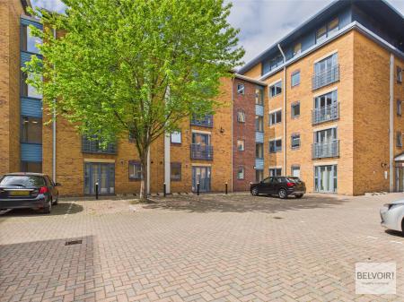 2 bedroom Apartment for sale in Leadmill Court, 2 Leadmill Street, City Centre, Sheffield, S1