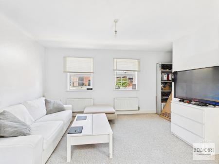 1 bedroom Flat for sale in Stockwell Avenue, Kiveton Park, Sheffield, S26