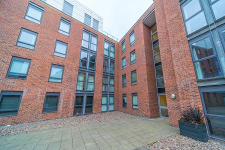 2 bedroom Apartment to let in Dun Street, Kelham Island, Sheffield, S3