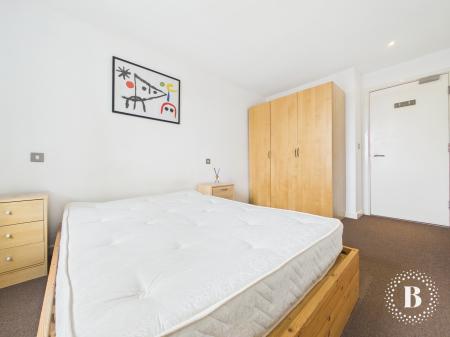 1 bedroom Apartment to let in 211 Ecclesall Road, Ecclesall Road, Sheffield, S11