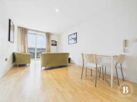 1 bedroom Apartment to let in 211 Ecclesall Road, Ecclesall Road, Sheffield, S11