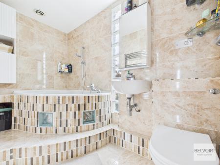 3 bedroom Terraced House for sale in Samuel Place, Sheffield, S2