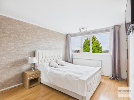 3 bedroom Terraced House for sale in Samuel Place, Sheffield, S2