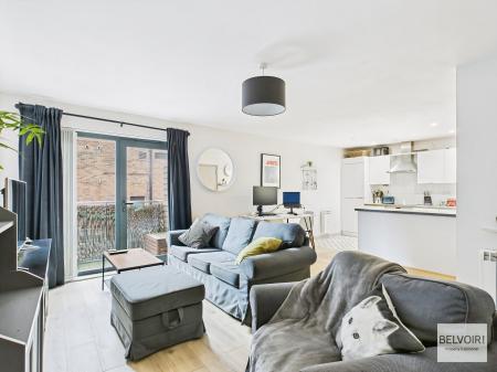 1 bedroom Apartment for sale in The Chimes, 18 Vicar Lane, City Centre, Sheffield, S1