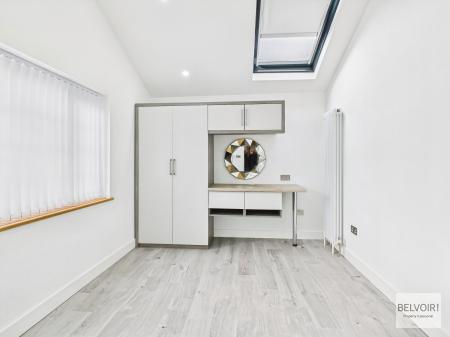 4 bedroom Detached house for sale in Stanley Road, Chapeltown, Sheffield, S35