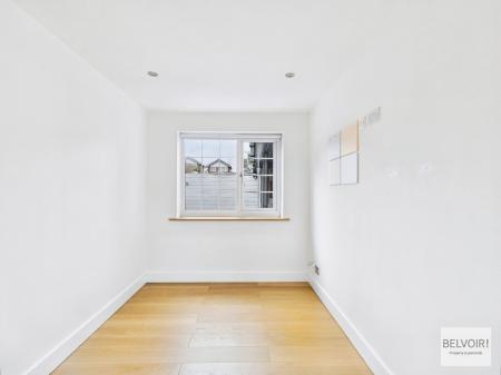 4 bedroom Detached house for sale in Stanley Road, Chapeltown, Sheffield, S35