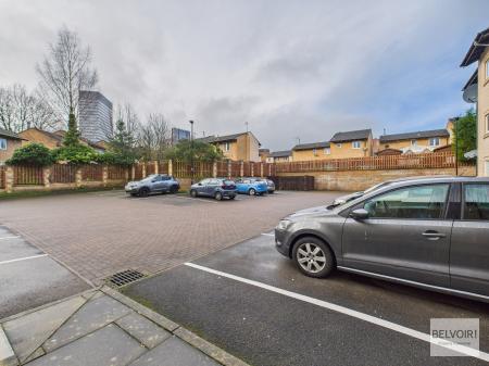 3 bedroom Apartment for sale in Bramwell Court, Sheffield, S3