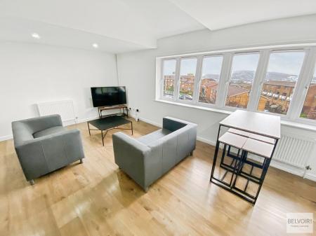 3 bedroom Apartment for sale in Bramwell Court, Sheffield, S3