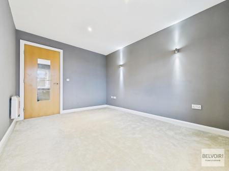 2 bedroom Apartment to let in 54 Holywell Heights, Wincobank, Sheffield, S4