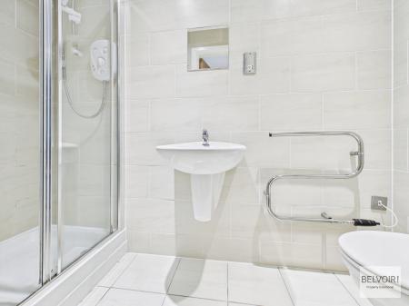 2 bedroom Apartment to let in 54 Holywell Heights, Wincobank, Sheffield, S4