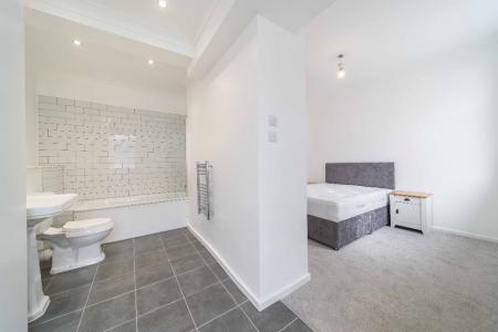 1 bedroom Apartment to let in George Street, City Centre, Sheffield, S1