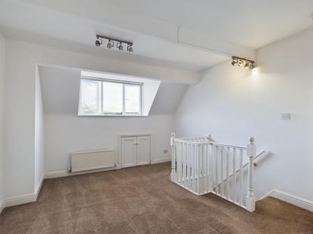 3 bedroom Terraced House to let in Parkfield Place, Sharrow, Sheffield, S2