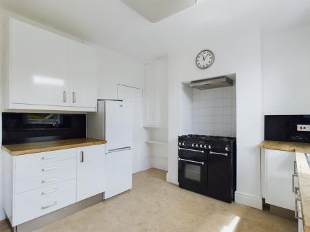 3 bedroom Terraced House to let in Parkfield Place, Sharrow, Sheffield, S2