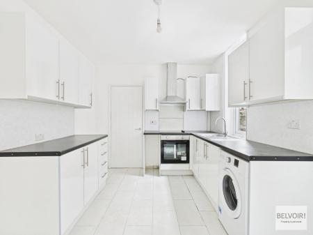 3 bedroom Terraced House for sale in Owlerton Green, Hillsborough, Sheffield, S6