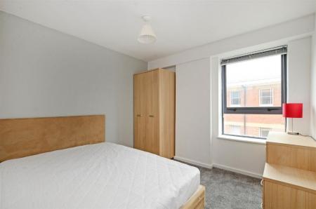 2 bedroom Flat to let in Dun Street, Kelham Island, Sheffield, S3