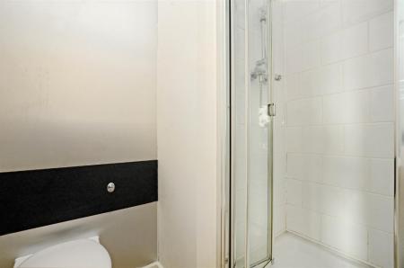 2 bedroom Flat to let in Dun Street, Kelham Island, Sheffield, S3