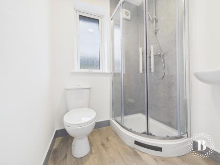 2 bedroom Semi-detached house to let in Woolley Wood Road, Shiregreen, Sheffield, S5
