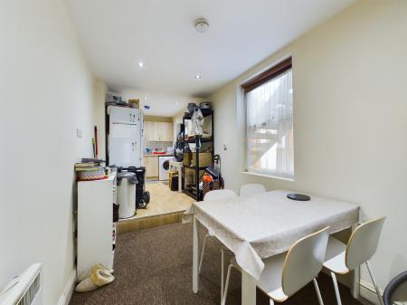 2 bedroom Flat to let in Ecclesall Road, Ecclesall, Sheffield, S11