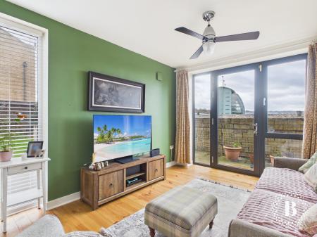 3 bedroom Semi-detached house for sale in Castle Croft Drive, Sheffield, S2