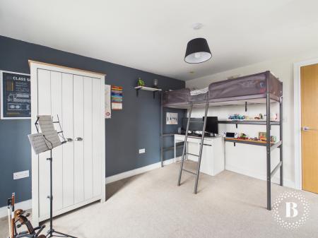 3 bedroom Semi-detached house for sale in Castle Croft Drive, Sheffield, S2